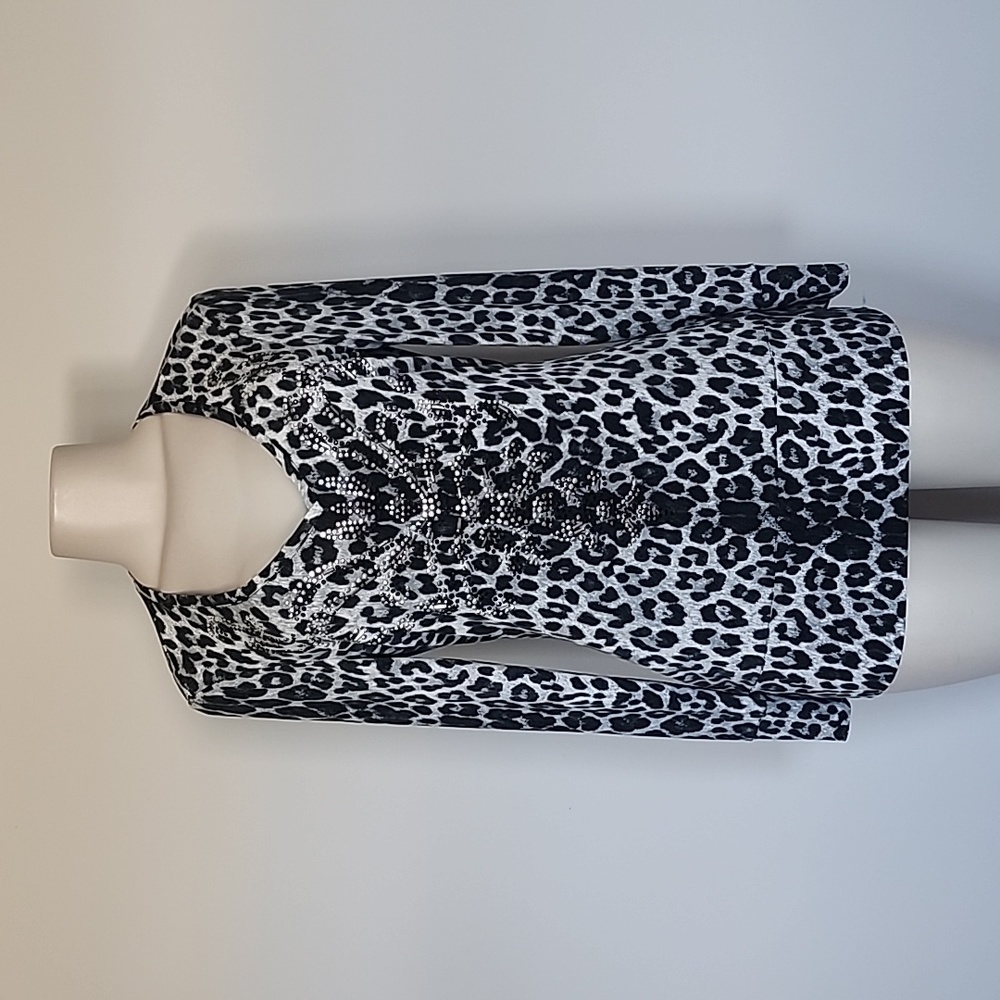 Cache Gray/Black Leopard Print Long Stretchy Top-L - image 1
